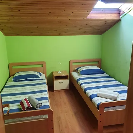 With A Parking Space - 22715 Apartman *