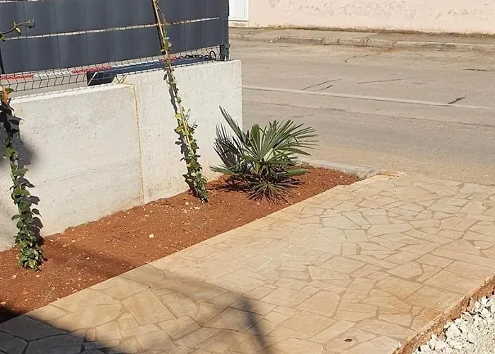 アパート With Parking Space - 22715 *