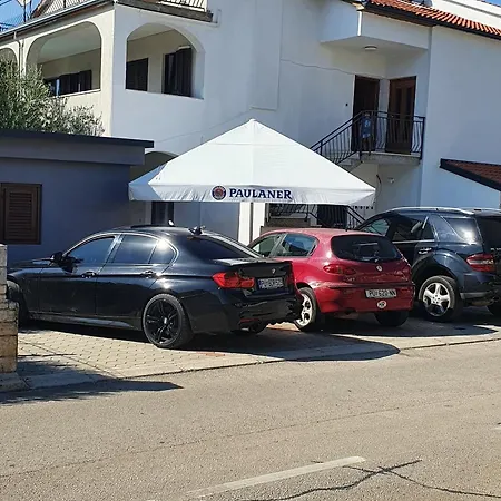 With Parking Space - 22715 Apartment Porec
